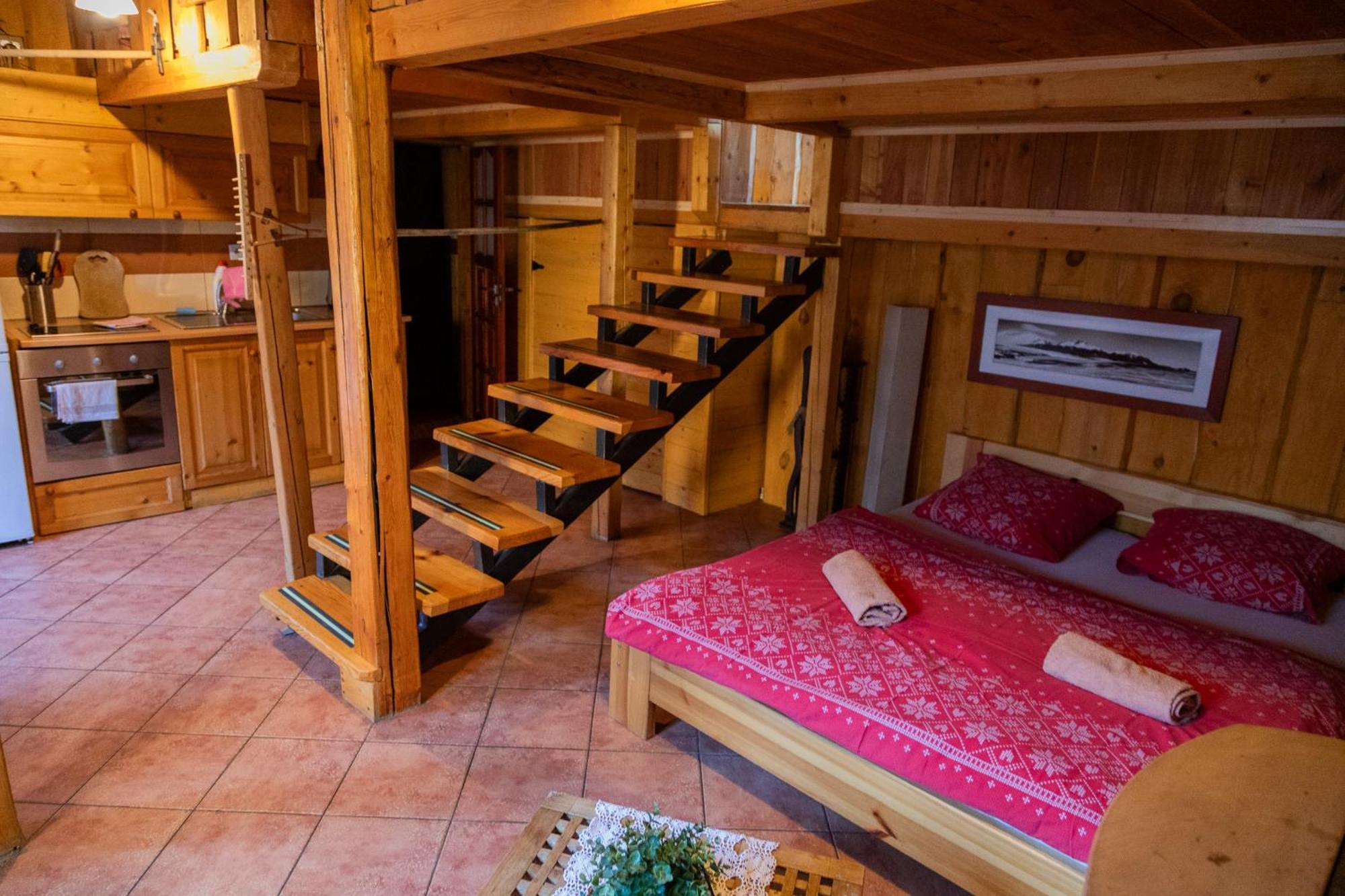 Apartamento Dovolenkovy Dom Ela Pets Friendly Poprad Exterior foto